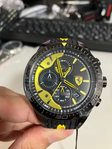 Scuderia ferrari wristwatch - scuderia,