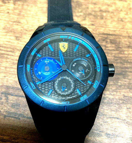 Ferrari scuderia watch - ferrari,