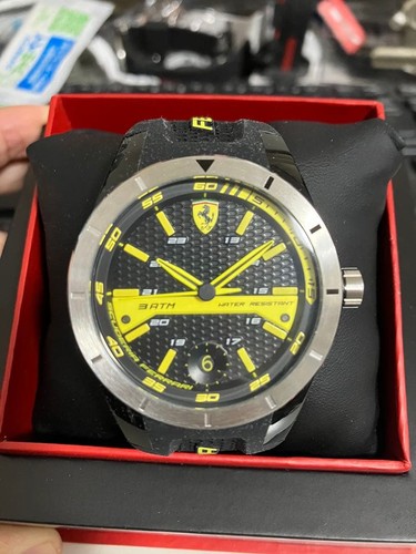 Ferrari scuderia wristwatch - ferrari,